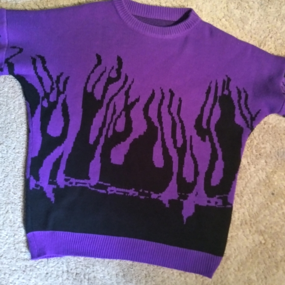 Lilibiachi Flame Knitted Sweater - Picture 2 of 5